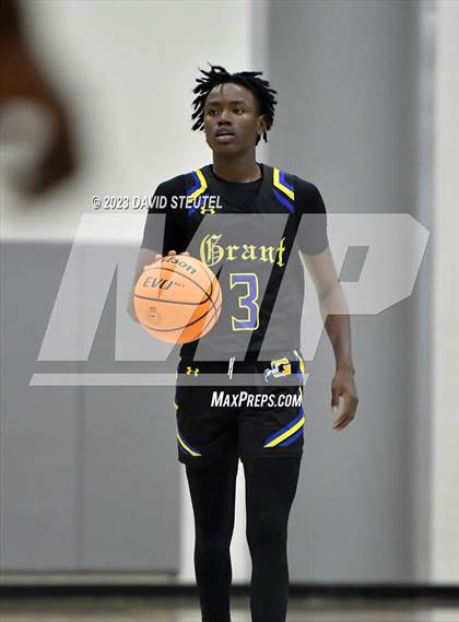 Thumbnail 1 in Grant vs. Del Oro (Les Curry Invitational) photogallery.