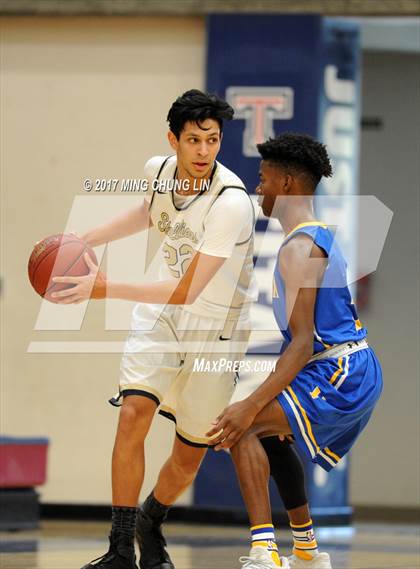 Thumbnail 3 in Valencia vs. San Juan Hills (Orange County North/South Challenge) photogallery.
