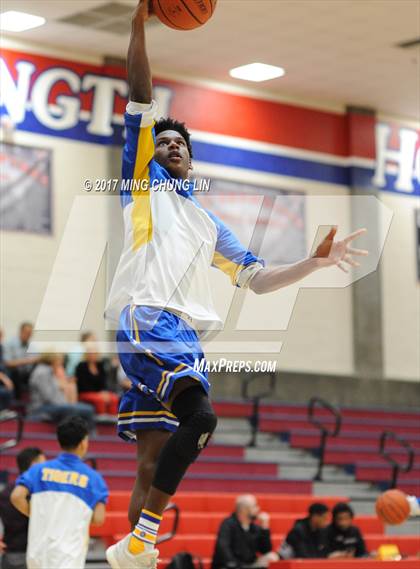 Thumbnail 2 in Valencia vs. San Juan Hills (Orange County North/South Challenge) photogallery.