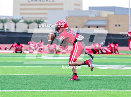 Thumbnail 2 in Inglewood @ Lawndale photogallery.