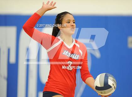 Thumbnail 3 in La Salle vs. Sierra Canyon (CIF SS D3 Final) photogallery.