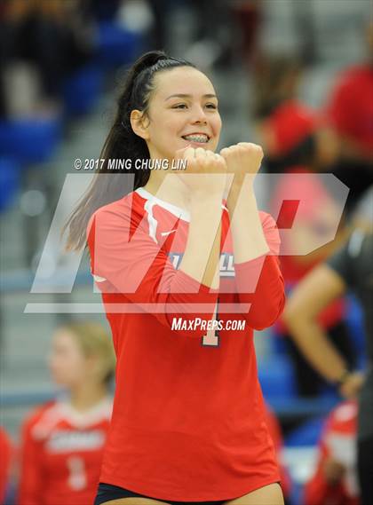 Thumbnail 2 in La Salle vs. Sierra Canyon (CIF SS D3 Final) photogallery.