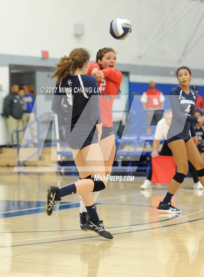 Thumbnail 1 in La Salle vs. Sierra Canyon (CIF SS D3 Final) photogallery.