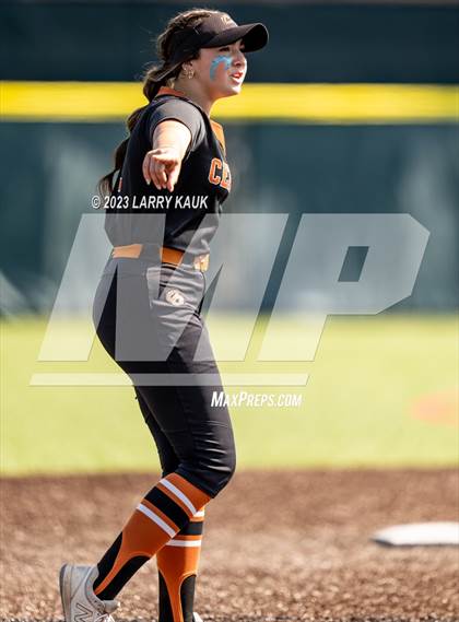 Thumbnail 3 in Saint Francis vs Central (CIF NorCal Division 1 Regional Semifinal) photogallery.