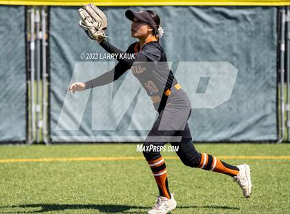 Thumbnail 2 in Saint Francis vs Central (CIF NorCal Division 1 Regional Semifinal) photogallery.