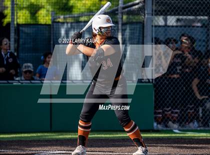 Thumbnail 3 in Saint Francis vs Central (CIF NorCal Division 1 Regional Semifinal) photogallery.