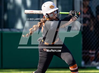 Thumbnail 2 in Saint Francis vs Central (CIF NorCal Division 1 Regional Semifinal) photogallery.