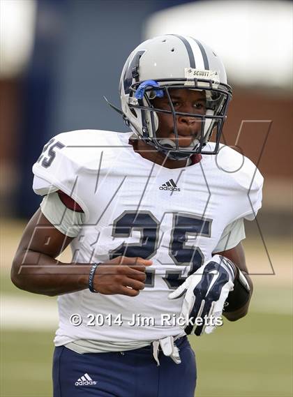 Thumbnail 2 in Nimitz @ Haltom photogallery.
