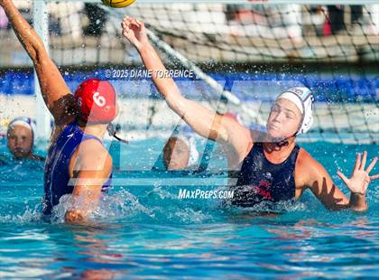 Thumbnail 1 in San Marcos vs Corona del Mar (Bill Barnett Holiday Cup) photogallery.