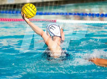 Thumbnail 1 in San Marcos vs Corona del Mar (Bill Barnett Holiday Cup) photogallery.