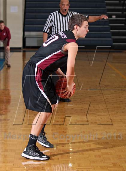 Thumbnail 2 in Carver vs Morristown-Hamblen West (Seymour Christmas Classic) photogallery.