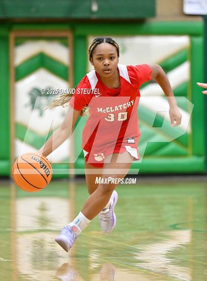 Thumbnail 2 in McClatchy vs. St. Mary's (St. Mary's MLK Classic) photogallery.