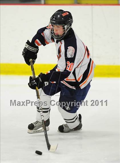 Thumbnail 2 in Wilton @ Lyman Hall photogallery.