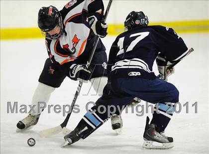 Thumbnail 1 in Wilton @ Lyman Hall photogallery.
