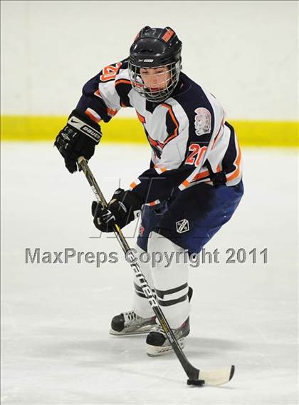 Thumbnail 2 in Wilton @ Lyman Hall photogallery.