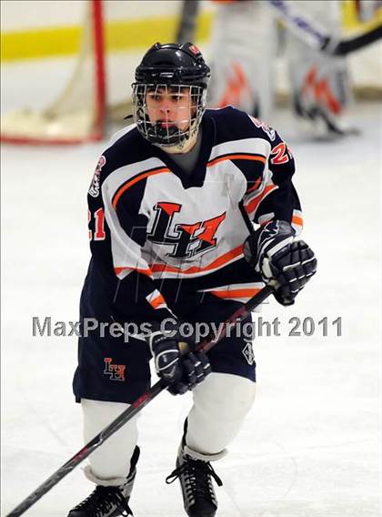 Thumbnail 2 in Wilton @ Lyman Hall photogallery.