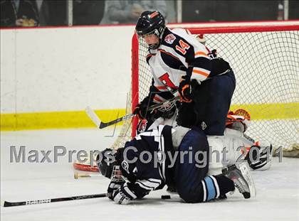 Thumbnail 2 in Wilton @ Lyman Hall photogallery.