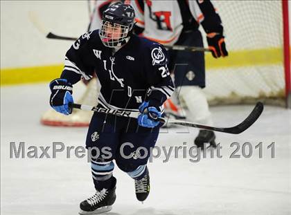 Thumbnail 3 in Wilton @ Lyman Hall photogallery.