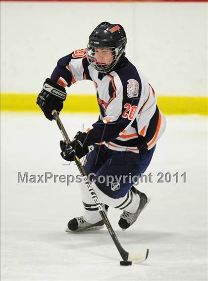 Thumbnail 1 in Wilton @ Lyman Hall photogallery.