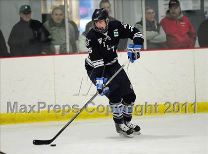 Thumbnail 2 in Wilton @ Lyman Hall photogallery.