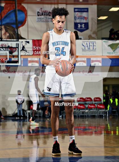 Thumbnail 1 in Legacy Early College vs. Westtown (Chick-fil-a Classic) photogallery.