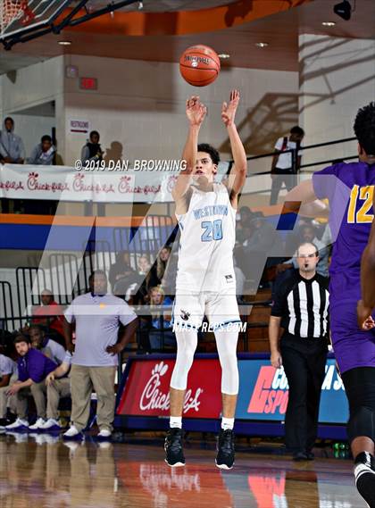 Thumbnail 2 in Legacy Early College vs. Westtown (Chick-fil-a Classic) photogallery.