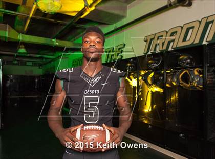 Thumbnail 1 in DeSoto (2015 Preseason Top 25 Photo Shoot)  photogallery.