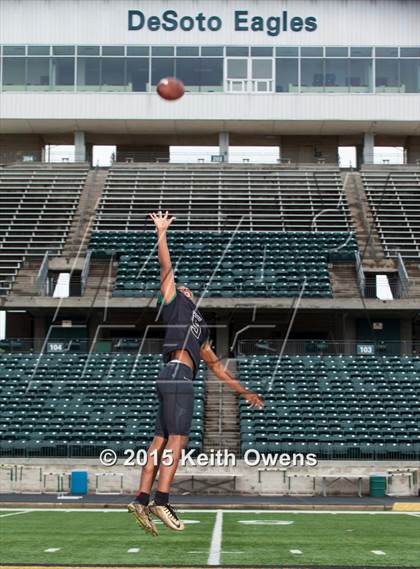 Thumbnail 1 in DeSoto (2015 Preseason Top 25 Photo Shoot)  photogallery.