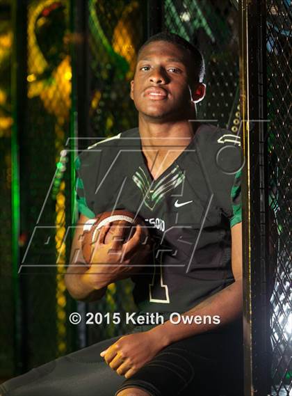 Thumbnail 3 in DeSoto (2015 Preseason Top 25 Photo Shoot)  photogallery.