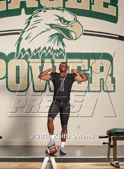 Thumbnail 1 in DeSoto (2015 Preseason Top 25 Photo Shoot)  photogallery.