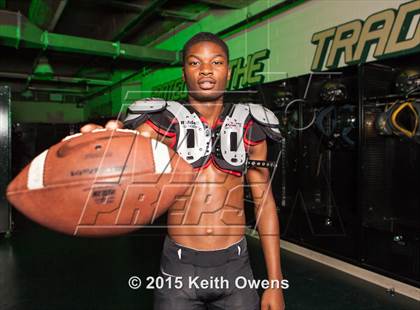 Thumbnail 2 in DeSoto (2015 Preseason Top 25 Photo Shoot)  photogallery.