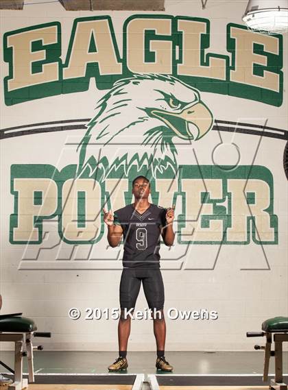 Thumbnail 2 in DeSoto (2015 Preseason Top 25 Photo Shoot)  photogallery.