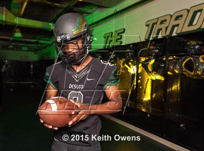 Thumbnail 3 in DeSoto (2015 Preseason Top 25 Photo Shoot)  photogallery.