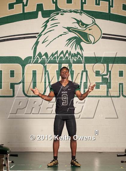 Thumbnail 3 in DeSoto (2015 Preseason Top 25 Photo Shoot)  photogallery.