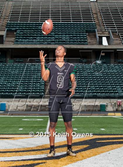 Thumbnail 1 in DeSoto (2015 Preseason Top 25 Photo Shoot)  photogallery.