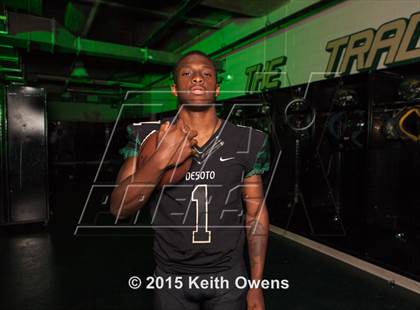 Thumbnail 3 in DeSoto (2015 Preseason Top 25 Photo Shoot)  photogallery.