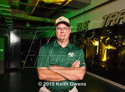 Thumbnail 3 in DeSoto (2015 Preseason Top 25 Photo Shoot)  photogallery.
