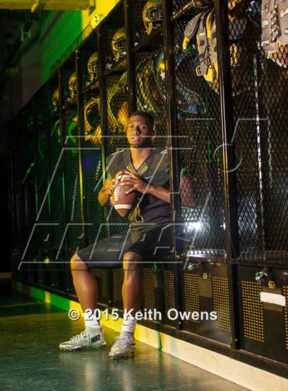Thumbnail 2 in DeSoto (2015 Preseason Top 25 Photo Shoot)  photogallery.