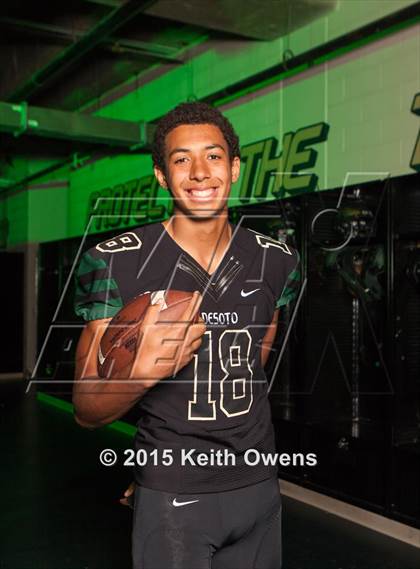 Thumbnail 2 in DeSoto (2015 Preseason Top 25 Photo Shoot)  photogallery.