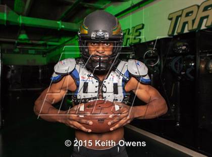 Thumbnail 2 in DeSoto (2015 Preseason Top 25 Photo Shoot)  photogallery.