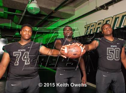 Thumbnail 3 in DeSoto (2015 Preseason Top 25 Photo Shoot)  photogallery.