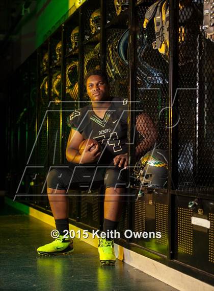 Thumbnail 3 in DeSoto (2015 Preseason Top 25 Photo Shoot)  photogallery.