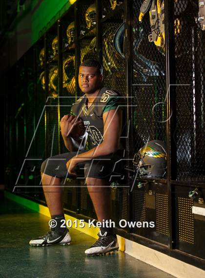 Thumbnail 3 in DeSoto (2015 Preseason Top 25 Photo Shoot)  photogallery.