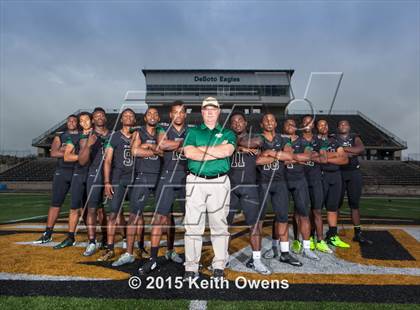 Thumbnail 3 in DeSoto (2015 Preseason Top 25 Photo Shoot)  photogallery.