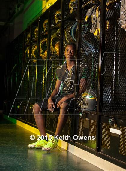Thumbnail 2 in DeSoto (2015 Preseason Top 25 Photo Shoot)  photogallery.