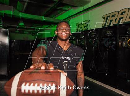 Thumbnail 2 in DeSoto (2015 Preseason Top 25 Photo Shoot)  photogallery.