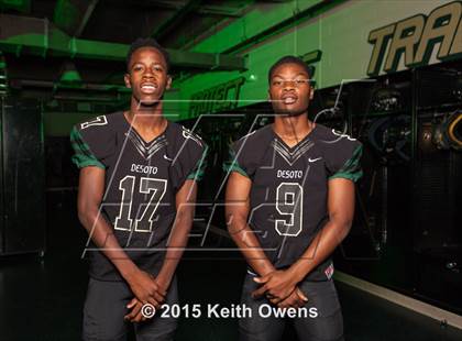 Thumbnail 2 in DeSoto (2015 Preseason Top 25 Photo Shoot)  photogallery.