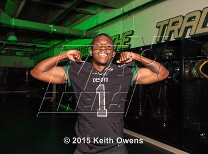 Thumbnail 3 in DeSoto (2015 Preseason Top 25 Photo Shoot)  photogallery.