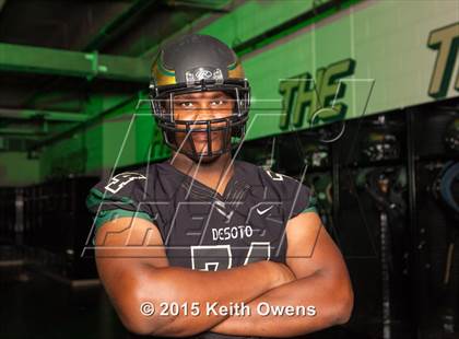 Thumbnail 3 in DeSoto (2015 Preseason Top 25 Photo Shoot)  photogallery.