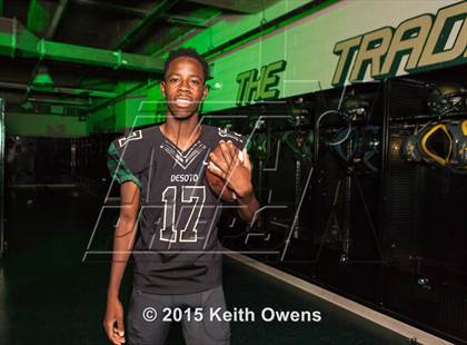 Thumbnail 2 in DeSoto (2015 Preseason Top 25 Photo Shoot)  photogallery.
